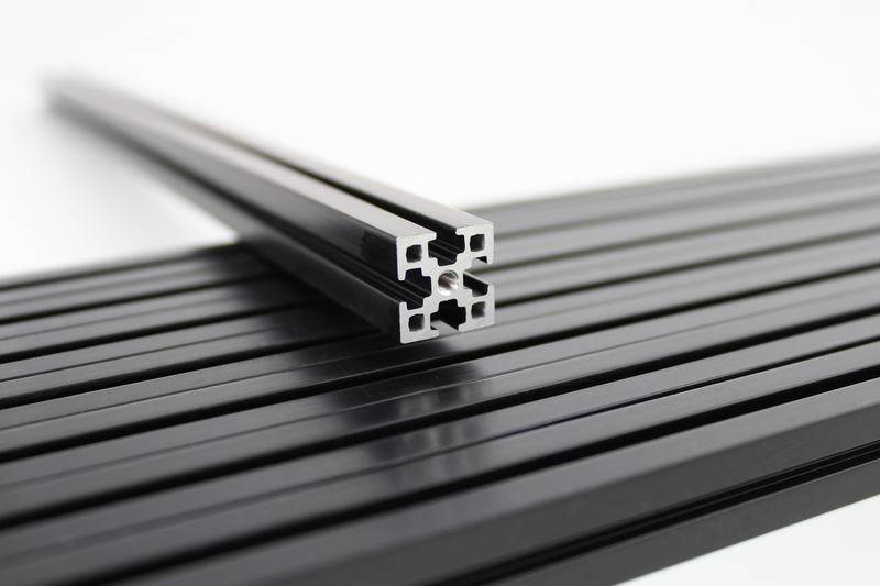 MakerBeamXL 750mm black anodised